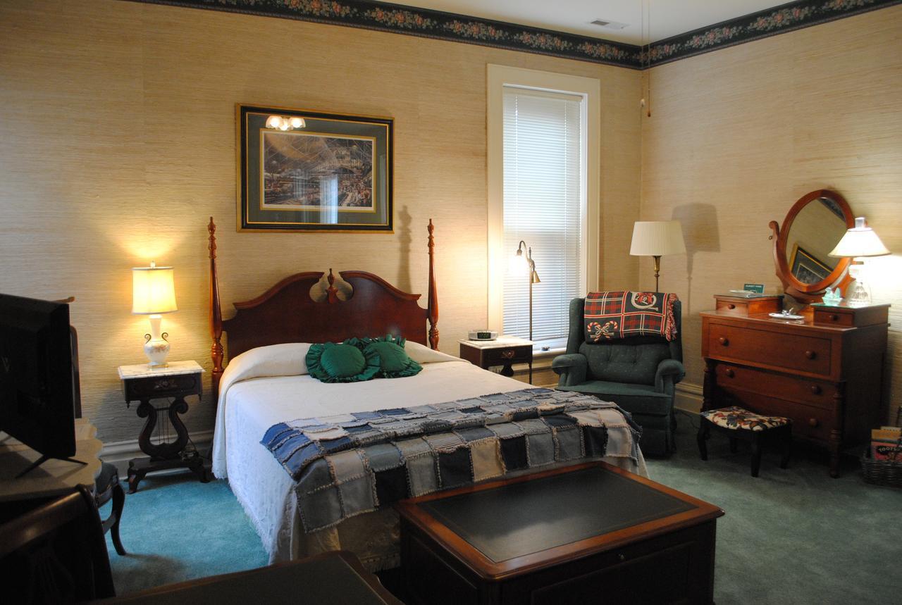 هندرسون L&N Bed And Breakfast Ltd المظهر الخارجي الصورة