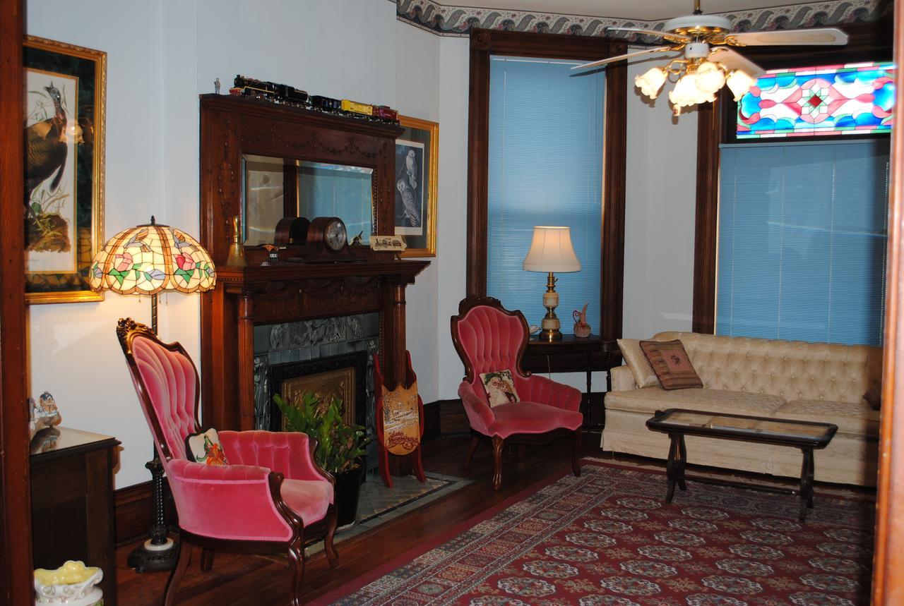 هندرسون L&N Bed And Breakfast Ltd المظهر الخارجي الصورة