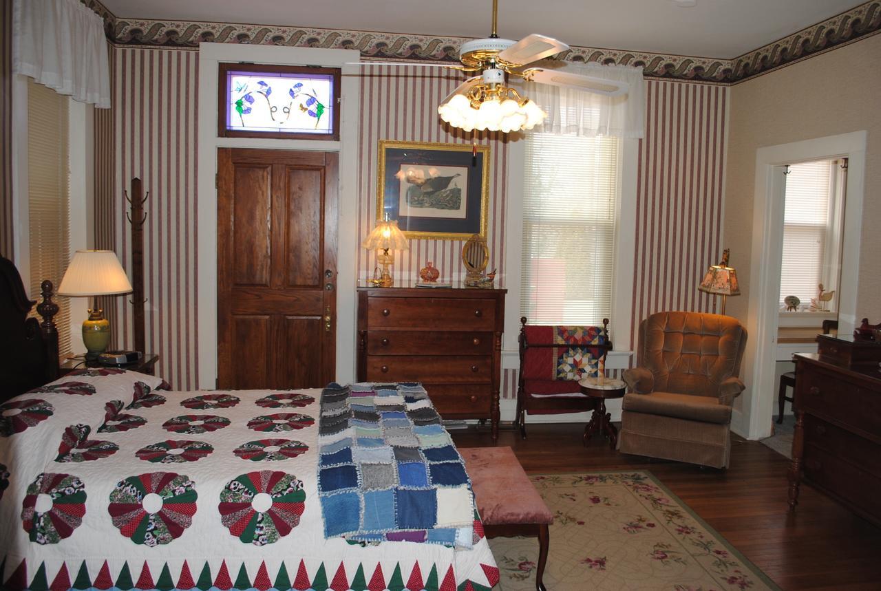 هندرسون L&N Bed And Breakfast Ltd المظهر الخارجي الصورة