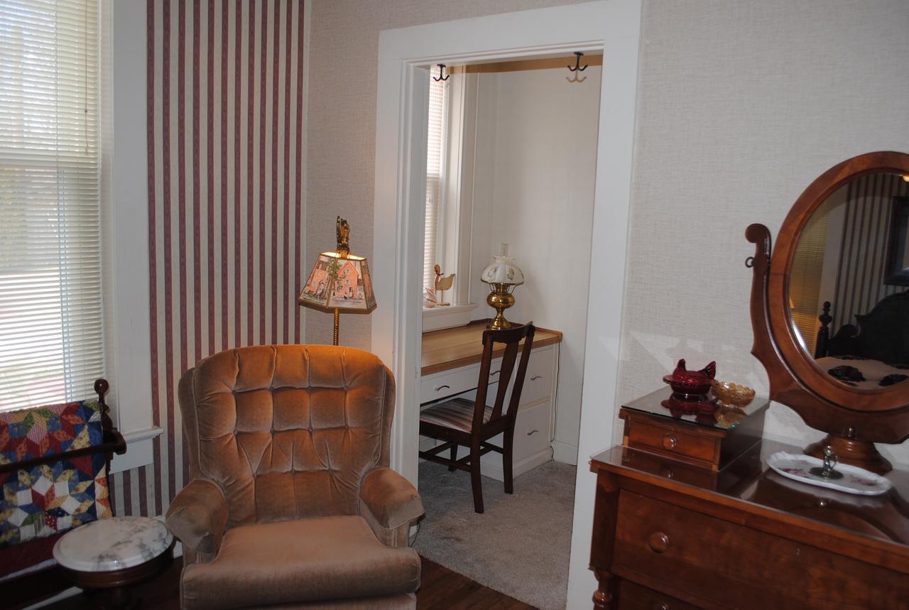 هندرسون L&N Bed And Breakfast Ltd المظهر الخارجي الصورة